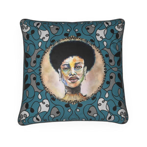 Decorative Throw Pillow with watercolor portrait of black woman centered on a pattern 